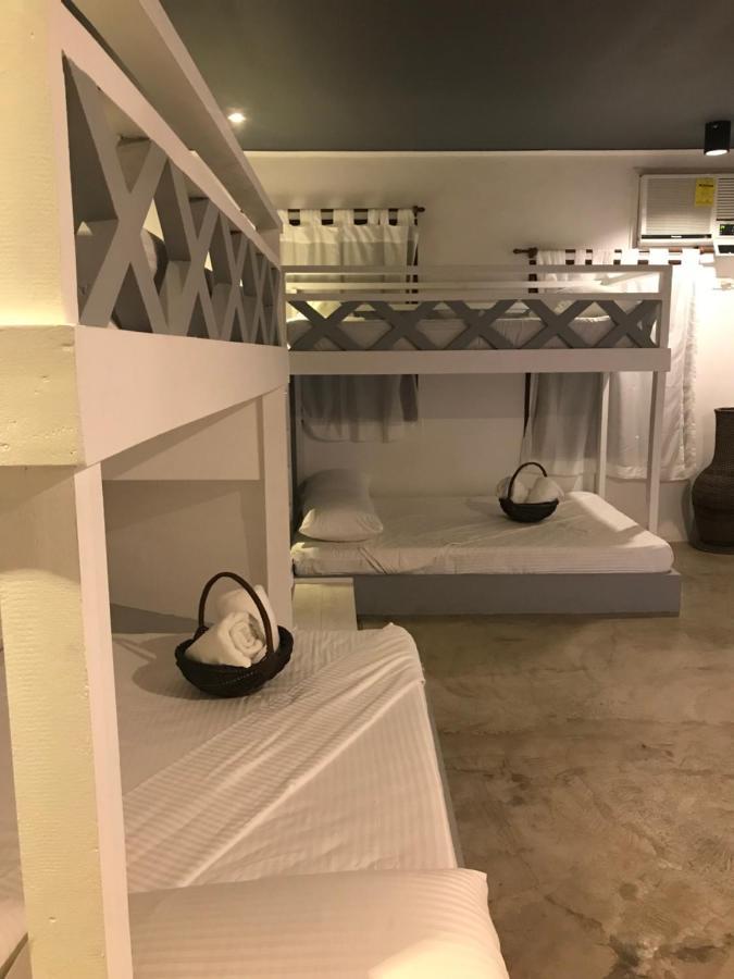 Payag Suites General Luna  Buitenkant foto