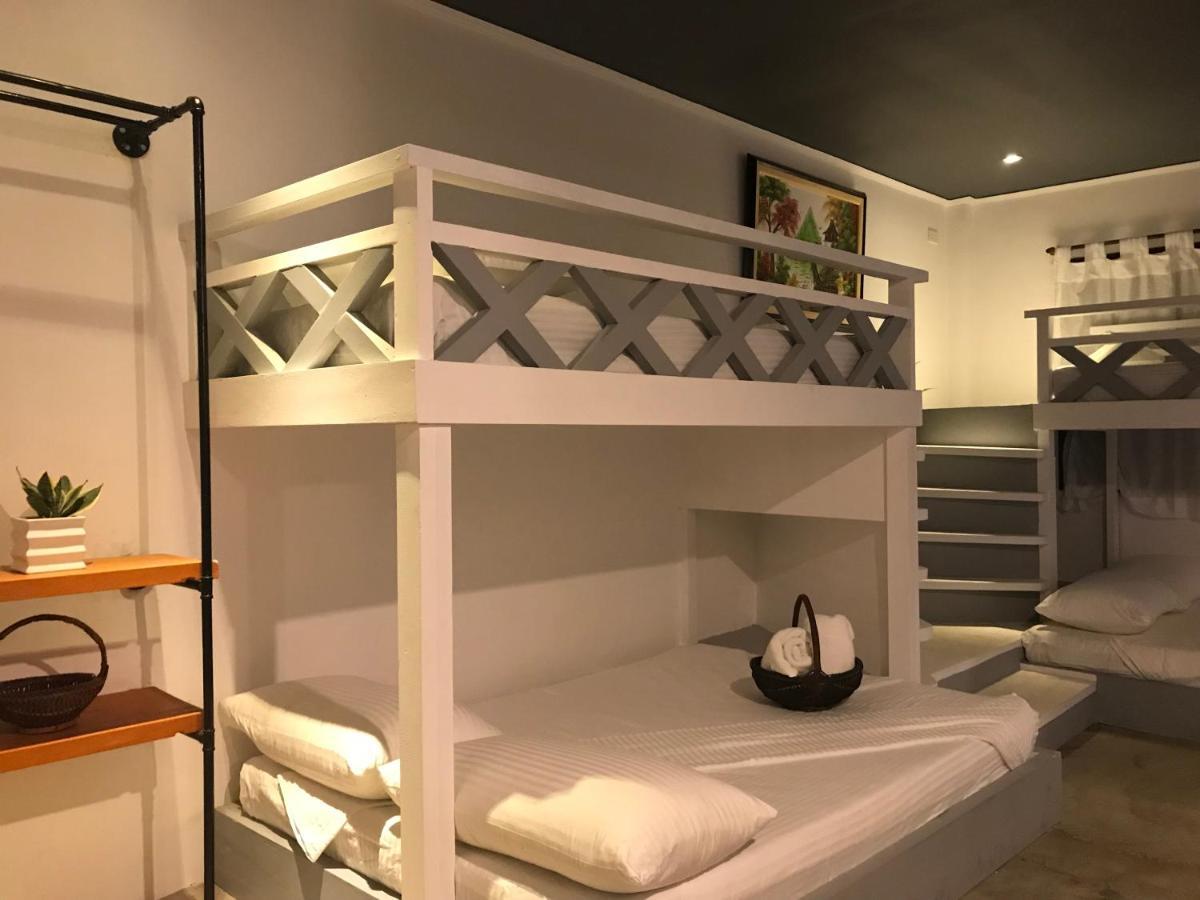 Payag Suites General Luna  Buitenkant foto